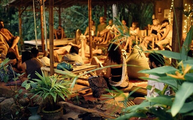 Participants au David’s Circle à Koh Phangan, en Thaïlande, en mars 2025. (Crédit : Inor Kagno)