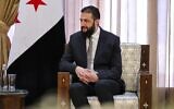 Le président par intérim de la Syrie, Ahmed al-Sharaa, recevant le ministre des Affaires étrangères de l'Arabie saoudite, à Damas, en Syrie, le 31 mai 2025. (Crédit : SANA/AFP)