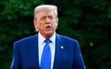 Le président américain Donald Trump arrivant pour un dîner officiel au palais royal « Huis ten Bosch » lors du sommet des chefs d'État et de gouvernement de l'Organisation du Traité de l'Atlantique Nord (OTAN), à La Haye, le 24 juin 2025. (Crédit : John Thys/AFP)
