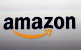 Le logo Amazon à Santa Monica, en Californie, le 6 septembre 2012. (Crédit : Reed Saxon/AP)