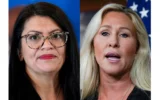 À gauche,  Rashida Tlaib, la représentante démocrate du Michigan, le 18 février 2022, et à droite, Marjorie Taylor Greene, la représentante républicaine de Géorgie, le 18 mai 2023. (Crédit : AP Photo/Fichier)