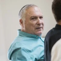 Nathan Eshel lors d'une réunion à la Knesset, le 20 mai 2019. (Crédit : Hadas Parush/Flash90)