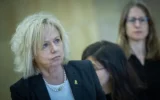 La procureure générale Gali Baharav-Miara assistant à une réunion de la commission de la Constitution, du Droit et de la Justice de la Knesset, le 27 avril 2025. (Crédit : Yonatan Sindel/Flash90)