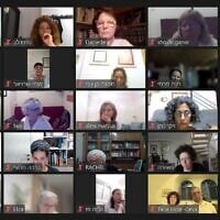 Des centaines de personnes réunies pour une réunion virtuelle organisée par Mishmeret 101, un groupe de protestation pour la libération des otages, le 16 juin 2025. (Crédit : Capture d'écran)