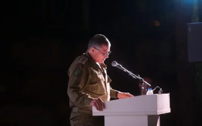 Le major-général David Zini prend la parole lors d'une cérémonie à la base d'Aliqa, sur le plateau du Golan, le 4 juin 2025. (Armée israélienne)