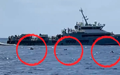 Une photo publiée sur le compte X de Rima Hassan montre les migrants soudanais repérés puis secourus par la flottille à bord de laquelle se trouve la députée européenne, le 5 juin 2025. (Crédit : Capture d’écran/X)