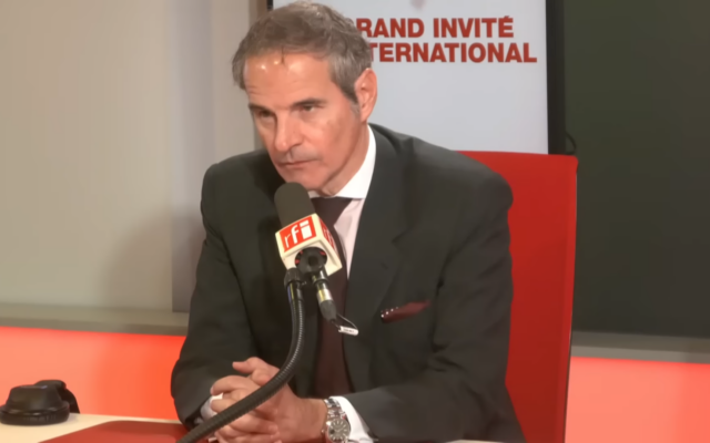 Le directeur de l'Agence internationale de l'énergie atomique (AIEA), Rafael Mariano Grossi, en interview sur la radio français RFI, le 26 juin 2025. (Capture d'écran YouTube)