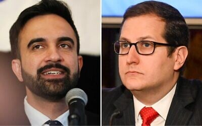 Le candidat démocrate à la mairie de New York, Zohran Mamdani, prend la parole lors de la soirée électorale des primaires, à New York, le 25 juin 2025. (AP Photo/Heather Khalifa) ; Micah Lasher, directeur des affaires politiques de la gouverneure Kathy Hochul, écoute cette dernière présenter son budget exécutif dans la salle rouge du Capitole de l'État, le 1er février 2023, à Albany, New York. (Crédit : Hans Pennink/AP)