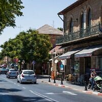 La rue Emek Refaïm, à Jérusalem, le 1ᵉʳ septembre 2016. (Crédit : Nati Shohat/Flash90)