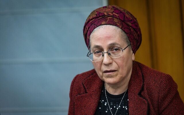 Le ministre des Implantations et des Missions nationales Orit Strock assiste à une réunion de la faction HaTzionout HaDatit à la Knesset à Jérusalem, le 27 janvier 2025. (Crédit : Chaim Goldberg / Flash90)
