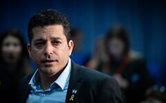 Le ministre des Affaires de la Diaspora, Amichaï Chikli, assistant à une conférence organisée par son ministère, le 27 mars 2025. (Crédit : Yonatan Sindel/Flash90)