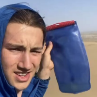 Lennart Monterlos, 18 ans, dans une vidéo qu'il a téléchargée sur Instagram depuis l'Iran et qui a ensuite été partagée par des utilisateurs sur X. (Capture d'écran via X, utilisée conformément à l'article 27a de la loi sur le droit d'auteur)