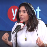 La ministre des Transports, Miri Regev, tient une conférence de presse à Tel Aviv, le 19 juin 2025. (Crédit : Avshalom Sassoni/Flash90)