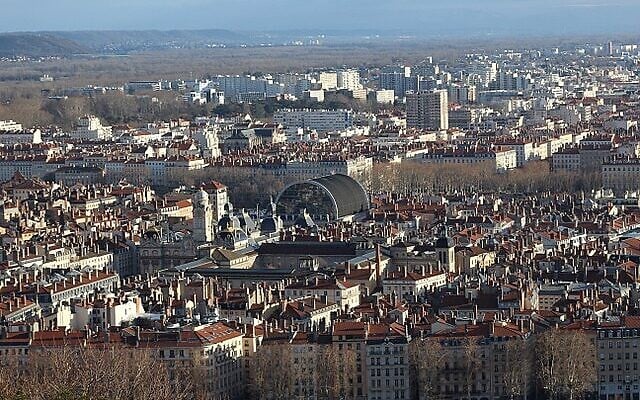 Vue des 1er et 6e arrondissements de Lyon depuis Fourvière, en 2017. (Crédit : Chabe01 / Creative Commons Attribution-Share Alike 4.0)