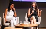 Ulfat Haider (à gauche) et Nazanin Afshin-Jam Mackay (à droite), s'exprimant lors d'une table ronde lors du premier sommet Women's Champions for Change au Centre Peres pour la Paix, à Jaffa, le 18 septembre 2025. (Crédit : Women's Champions for Change)