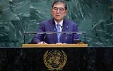 Le Premier ministre japonais Shigeru Ishiba s'exprime lors du débat général de l'Assemblée générale des Nations unies au siège de l'ONU à New York, le 23 septembre 2025. (Crédit : Leonardo MUNOZ / AFP)