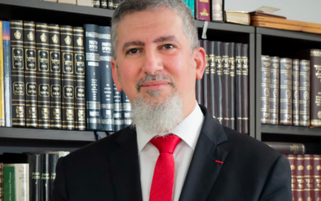 Le Grand Rabbin de Lyon, Daniel Dahan, en 2022. (Crédit : Philosefarim/CC BY-SA 4.0) Le Grand Rabbin de Lyon, Daniel Dahan, en 2022. (Crédit : Philosefarim/CC BY-SA 4.0)