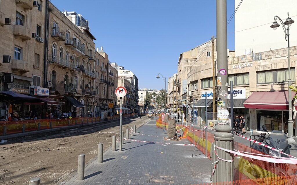 La rue King George, à Jérusalem, le 17 septembre 2025. (Crédit : Zev Stub/Times of Israel) La rue King George, à Jérusalem, le 17 septembre 2025. (Crédit : Zev Stub/Times of Israel)