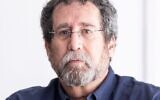Pr. Dan Ben-David, directeur de l'Institut Shoresh pour la recherche socio-économique et membre senior du département de politique publique de l'université de Tel Aviv. (Crédit : Autorisation)