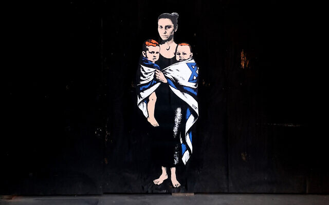 « October 7, The Hostages », par aleXsandro Palombo.
