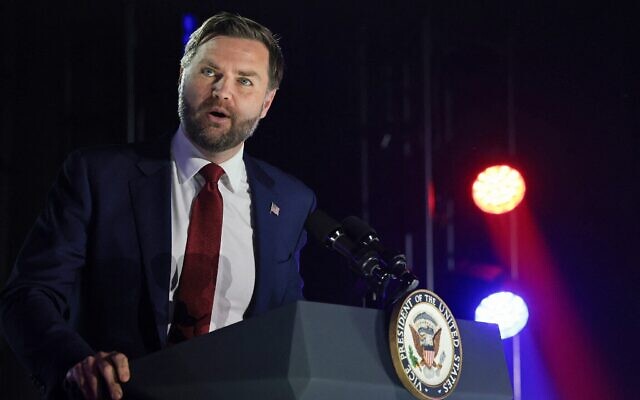 Le vice-président américain JD Vance s'exprime lors d'un événement organisé par Turning Point USA à l'université du Mississippi le 29 octobre 2025. (Crédit : JONATHAN ERNST / POOL / AFP) Le vice-président américain JD Vance s'exprime lors d'un événement organisé par Turning Point USA à l'université du Mississippi le 29 octobre 2025. (Crédit : JONATHAN ERNST / POOL / AFP)
