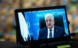 Le chef de l'Autorité palestinienne, Mahmoud Abbas, prend la parole lors de la 80e session de l'Assemblée générale des Nations Unies en vidéo avec le siège des Nations Unies, le 25 septembre 2025. (AP/Angelina Katsanis)