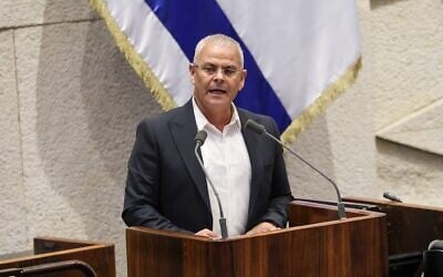Michel Buskila, député de Tikva Hadasha, à la Knesset, le 29 octobre 2025. (Crédit : Dani Shem-Tov/ Bureau du porte-parole de la Knesset)