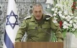 Le chef d'état-major de l'armée israélienne, le lieutenant-général Eyal Zamir, s'exprime lors d'une cérémonie à la résidence présidentielle à Jérusalem, le 19 octobre 2025. (Crédit : Armée israélienne)