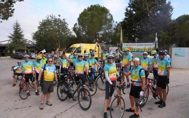 Des participants à l'Israel Ride, le 29 octobre 2025. (Crédit : Marcos Schonholz) Des participants à l'Israel Ride, le 29 octobre 2025. (Crédit : Marcos Schonholz)