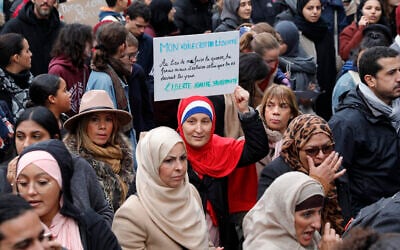 Manifestation contre l'islamophobie, à Paris, le 10 novembre 2019. (Crédit : GEOFFROY VAN DER HASSELT / AFP)
