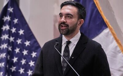 Le maire élu de New York, Zohran Mamdani, à New York, le 10 novembre 2025. (Crédit : Richard Drew/AP)
