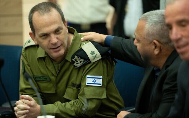 Le général de division Oded Basiuk, chef de la direction des opérations de l'armée israélienne, assiste à une réunion de la commission de la défense et des affaires étrangères à la Knesset, le 18 juillet 2023. (Crédit : Yonatan Sindel/ Flash90)