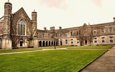 L'Université de Galway (Wikimedia Commons)