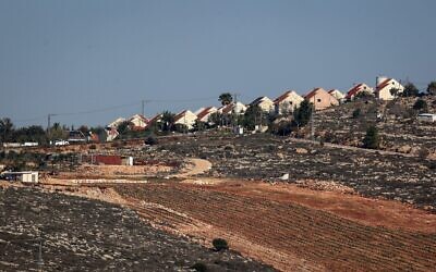 Vue de l'avant-poste israélien d'Esh Kodesh, en Cisjordanie, le 14 décembre 2025. (Crédit : Zain JAAFAR / AFP)