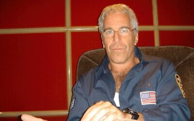 Jeffrey Epstein, sur une photo non datée, publiée en décembre 2025. (Crédit : Ministère américain de la Justice via AP)
