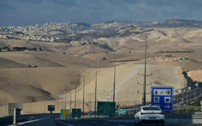 Vue de la Route 90, dans la vallée du Jourdain, le 18 octobre 2025. (Crédit : Michael Giladi/Flash90)