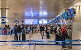 Travelers at Ben Gurion Airport, October 23, 2025. (Nati Shohat/Flash90)