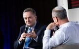 Le ministre de la Défense, Israel Katz, lors d'une conférence du journal israélien Makor Rishon, à Jérusalem, le 25 décembre 2025 (Crédit : Chaïm Goldberg/Flash90)