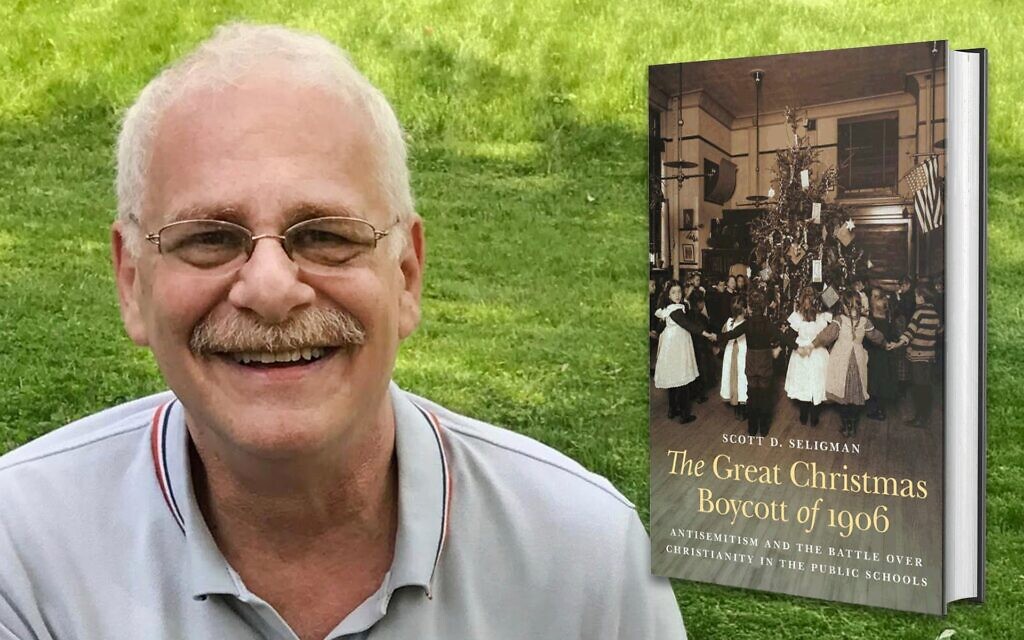 Dans « The Great Christmas Boycott of 1906 » (Le grand boycott de Noël de 1906), Scott D. Seligman examine comment un conflit apparemment local dans une école de Brooklyn a dégénéré en un cas d'école sur les sujets de la liberté religieuse et de l'appartenance civique. (Crédit : Nebraska University Press via JTA)