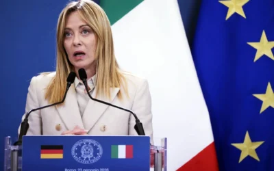 La Première ministre italienne Giorgia Meloni s'exprimant lors d'une conférence de presse à l'issue d'un sommet intergouvernemental, à la Villa Doria Pamphilj, à Rome, le 23 janvier 2026. (Crédit : Gregorio Borgia/AP)
