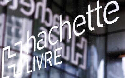 Cette photo montre le siège de la maison d'édition Hachette Livre à Vanves, près de Paris, le 24 octobre 2023. (Photo : JOEL SAGET / AFP)