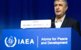 Le chef de l'Organisation iranienne de l'énergie atomique (AEOI), Mohammad Eslami, s'exprimant lors de la 69ᵉ session plénière ordinaire de l'Agence internationale de l'énergie atomique (AIEA), à son siège à Vienne, en Autriche, le 15 septembre 2025. (Crédit : Joe Klamar/AFP)