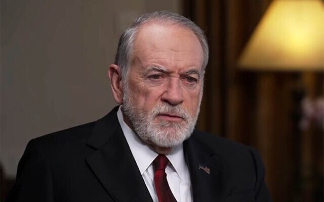 L'ambassadeur américain en Israël, Mike Huckabee, s'exprimant sur la chaîne N12, dans une interview diffusée le 31 janvier 2026. (Crédit : Capture d'écran) L'ambassadeur américain en Israël, Mike Huckabee, s'exprimant sur la chaîne N12, dans une interview diffusée le 31 janvier 2026. (Crédit : Capture d'écran)