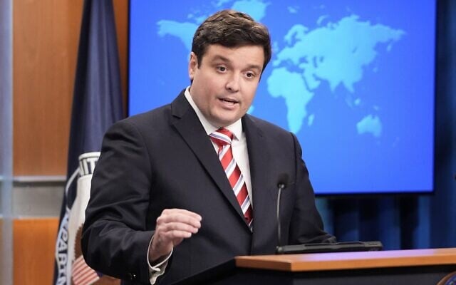 Le porte-parole adjoint du Département d'État américain, Tommy Pigott, s'exprimant lors d'un point presse, au Département d'État, à Washington, le 31 juillet 2025. (Crédit : Oliver Contreras/AFP) Le porte-parole adjoint du Département d'État américain, Tommy Pigott, s'exprimant lors d'un point presse, au Département d'État, à Washington, le 31 juillet 2025. (Crédit : Oliver Contreras/AFP)