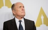 L'acteur Robert Duvall arrivant au déjeuner des nominés aux Oscars organisé par l'Académie des arts et des sciences du cinéma, à l'hôtel Beverly Hilton de Beverly Hills, en Californie, le 2 février 2015. (Crédit : Robyn Beck/AFP)