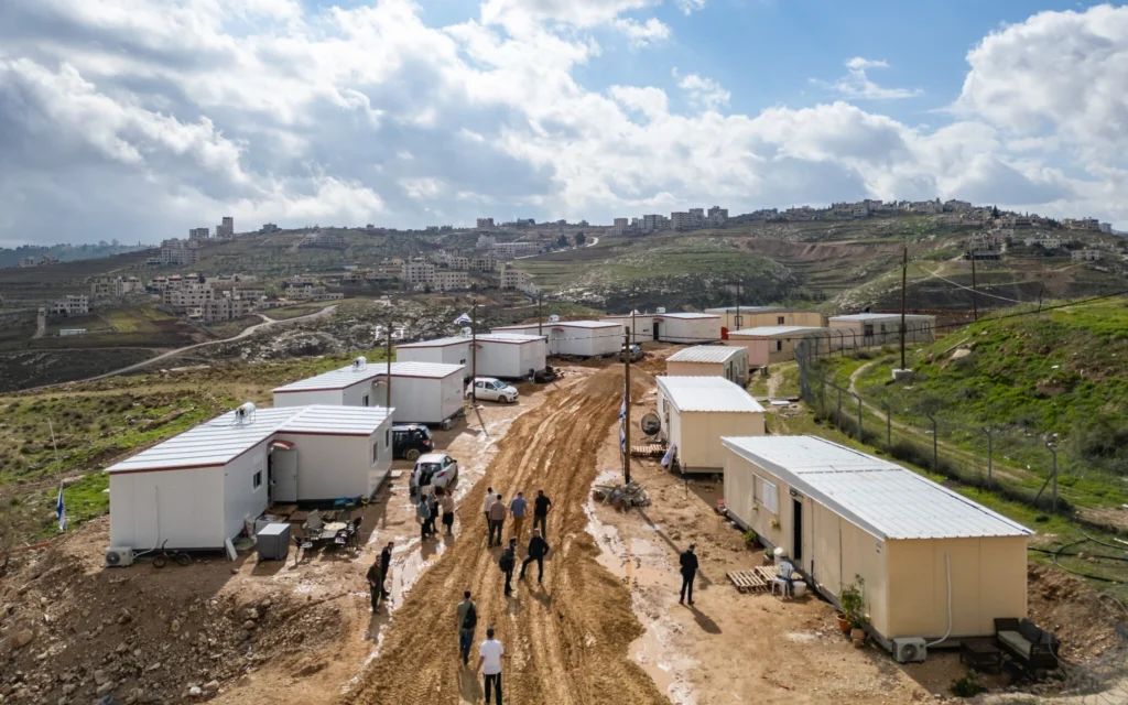 Vue générale de la nouvelle implantation juive de Yatziv dans la région de Gush Etzion en Cisjordanie, le 19 janvier 2026. (Crédit : Chaim Goldberg/Flash90) Vue générale de la nouvelle implantation juive de Yatziv dans la région de Gush Etzion en Cisjordanie, le 19 janvier 2026. (Crédit : Chaim Goldberg/Flash90)