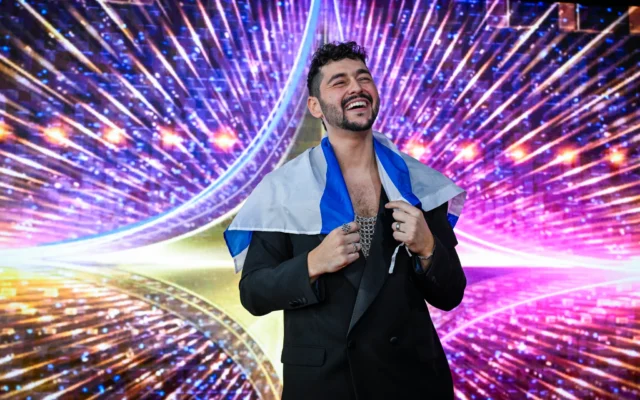 Noam Bettan, candidat israélien à l'Eurovision 2026, à Neve Ilan, près de Jérusalem, le 21 janvier 2026. (Crédit : Yael Abas Guisky/Flash90)