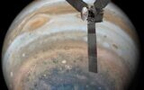 Juno en orbite au-dessus du pôle sud de Jupiter. (Visualisation/Autorisation de la NASA)