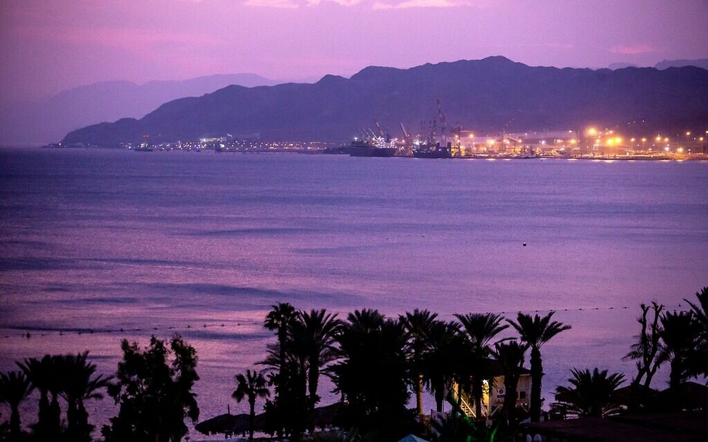 Illustration : La station balnéaire d'Eilat, dans le sud d'Israël, le 11 novembre 2019. (Crédit : Moshe Shaï/FLASH90)