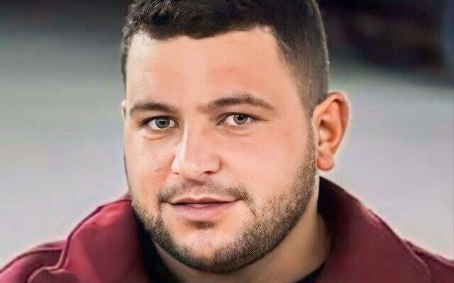 Amir Shenaran, 27 ans, a été abattu à Masafer Yatta, dans le sud de la Cisjordanie, le 7 mars 2026. (Crédit : X ; utilisée conformément à la clause 27a de la loi sur le droit d'auteur) Amir Shenaran, 27 ans, a été abattu à Masafer Yatta, dans le sud de la Cisjordanie, le 7 mars 2026. (Crédit : X ; utilisée conformément à la clause 27a de la loi sur le droit d'auteur)